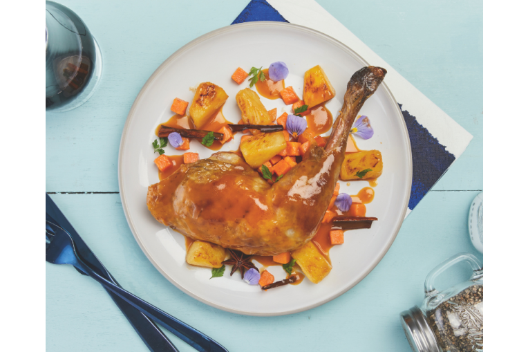 Cuisses de pintade à l’ananas et patate douce