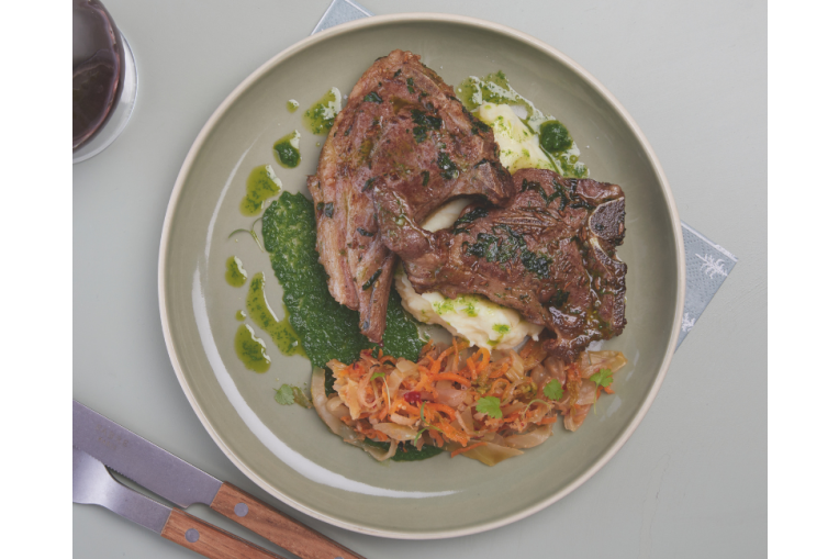 Côtes d’agneau à la menthe et pickles de légumes